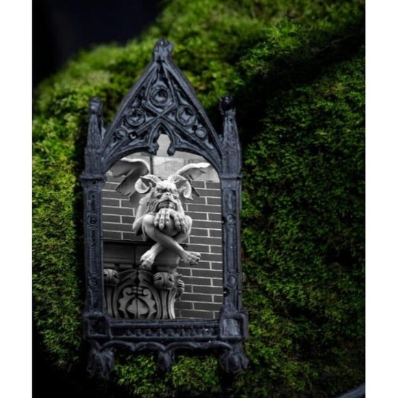 Winged Stone Gargoyle Magnet - Gothic Cathedral Stone Sculpture - Gothic Home - Picture 2 of 3